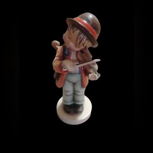 Charming Hummel Violinist Figurine